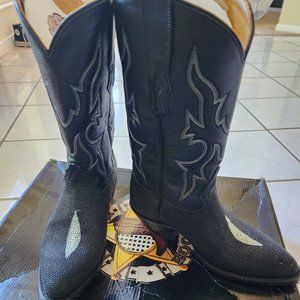 Star Boots Ladies Black and White Stingray boots